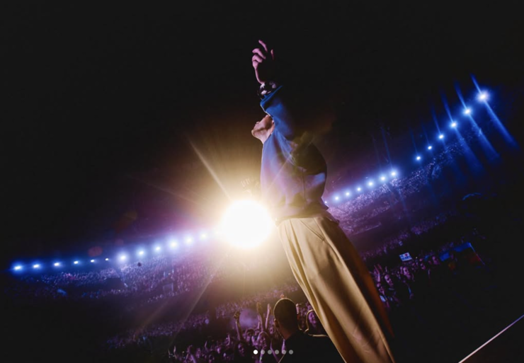 Harry Styles in “One Night in Manchester”